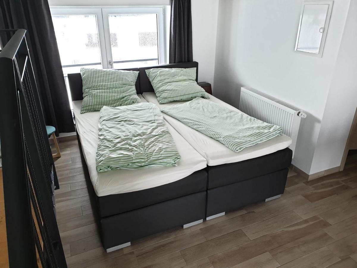 Beim Hooch "Christ" Apartamento Brucktal Exterior foto
